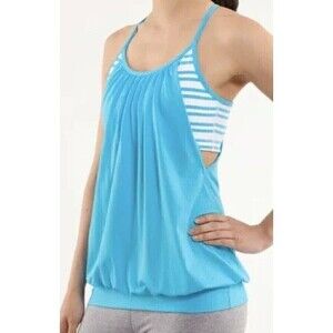 Lululemon No Limits Tank Top Spry Blue Twin Stripe White Size 6